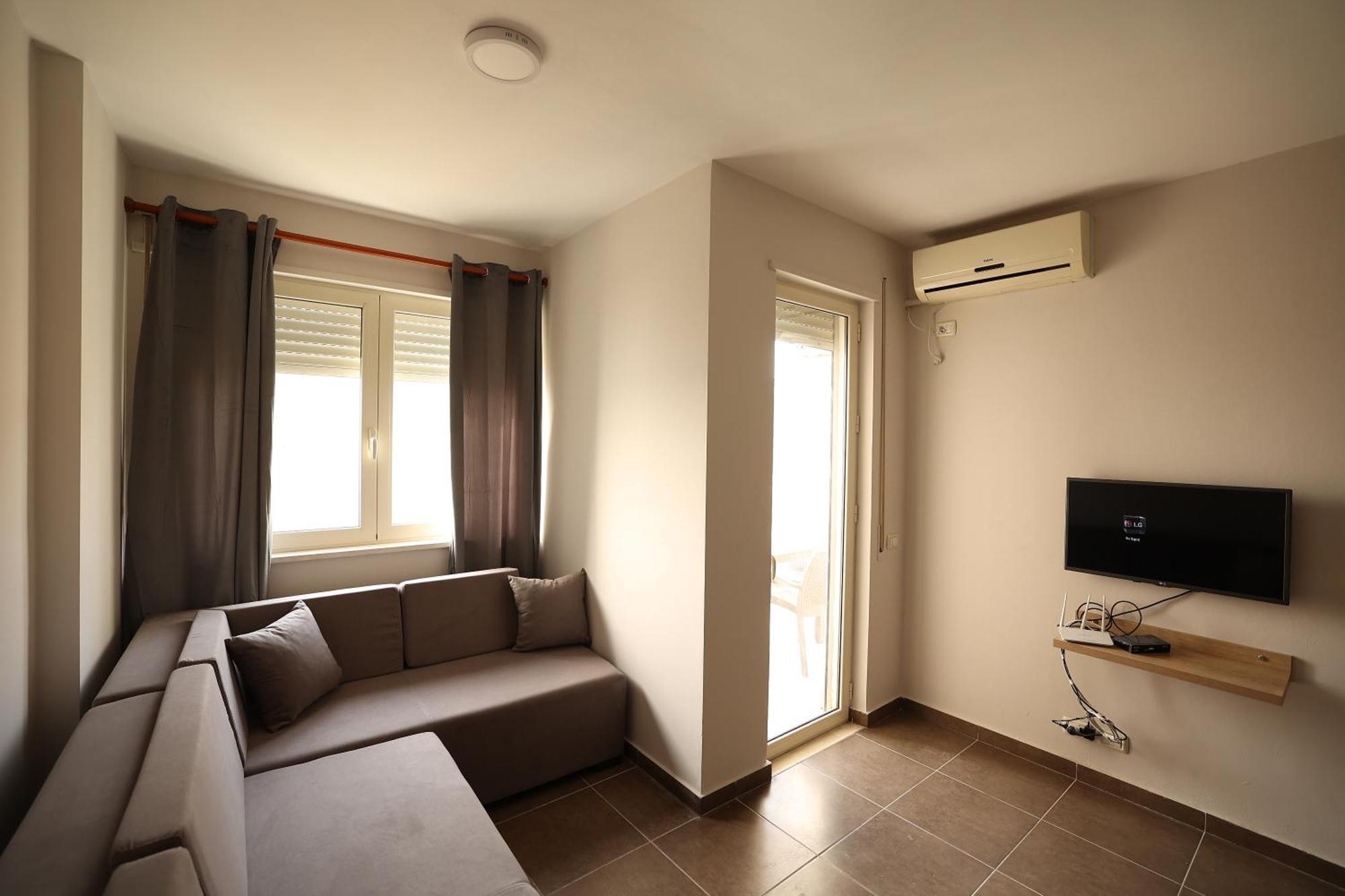 Dyrrah Seaside Apartments Durrës Exteriör bild